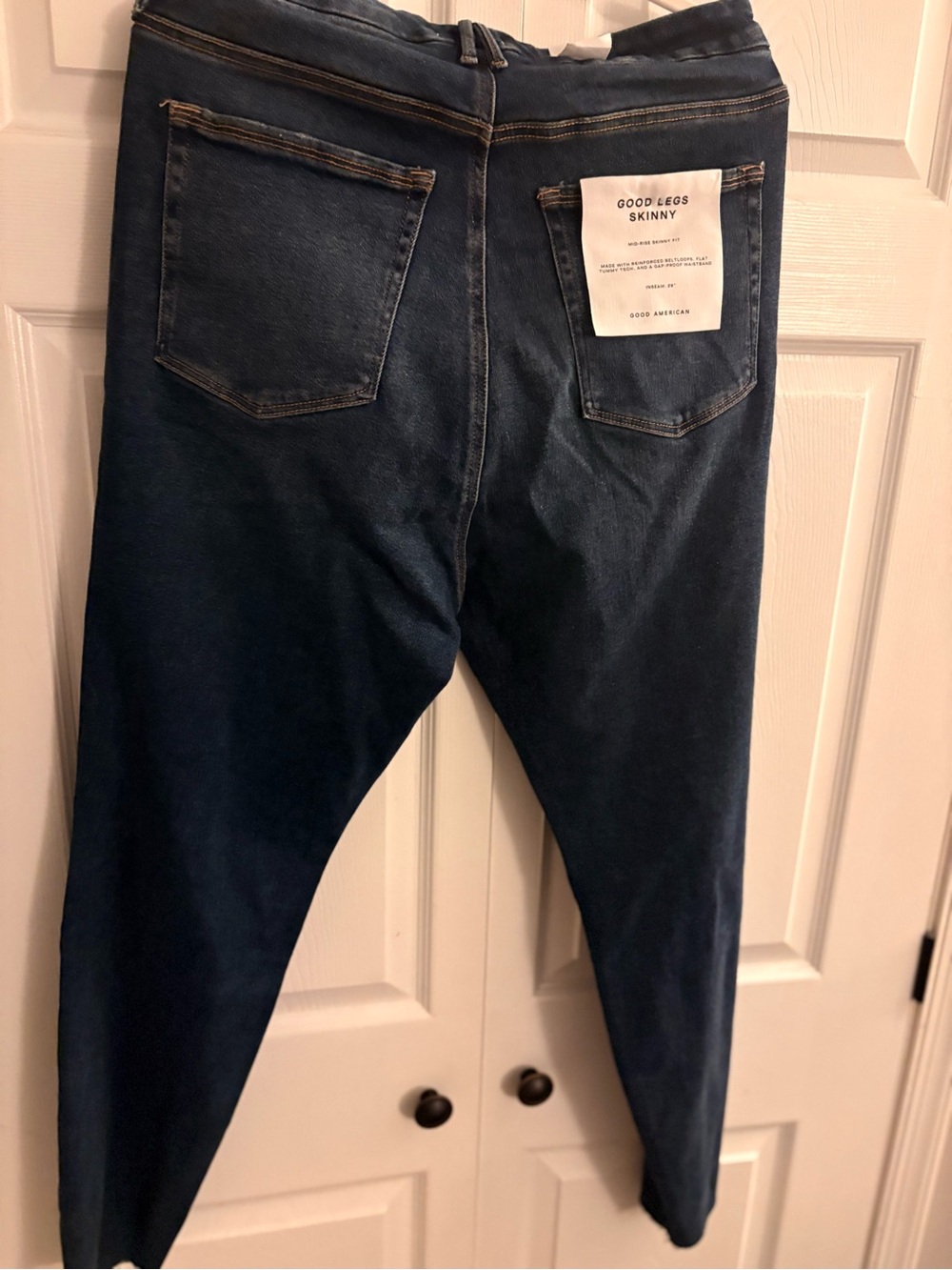 Good American - Good Legs - High Waist Skinny Jeans (16) - Picture 3 of 4